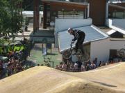 thumbs/bolbec052009_9629.jpg.jpg